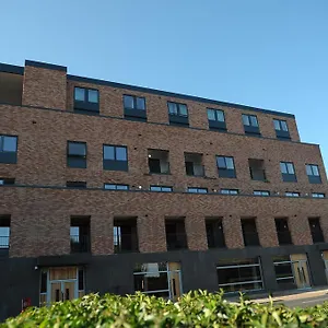 Canary Heights *** Londen