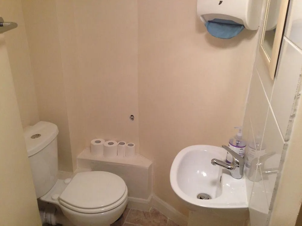 Larsvale Lodge London 3*,  United Kingdom