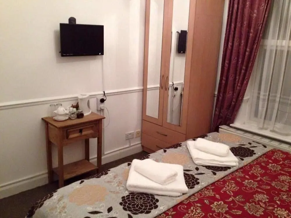Larsvale Lodge London United Kingdom